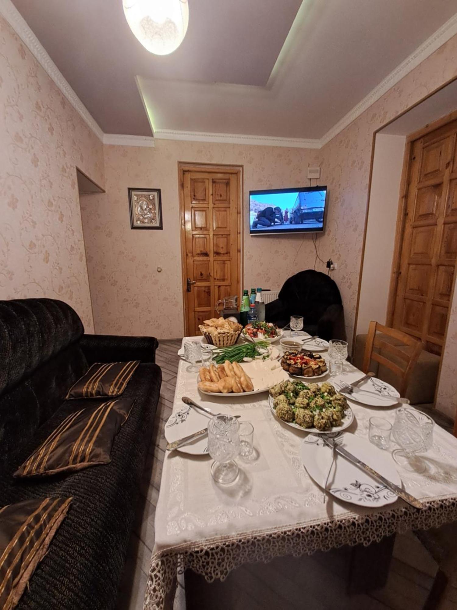 Guest House "Akhaltsikhe" 客房 照片